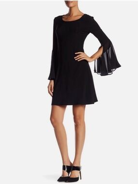 Catherine Malandrino Dress  Black Stretch Bell Sleeve Shift Dress. Size medium